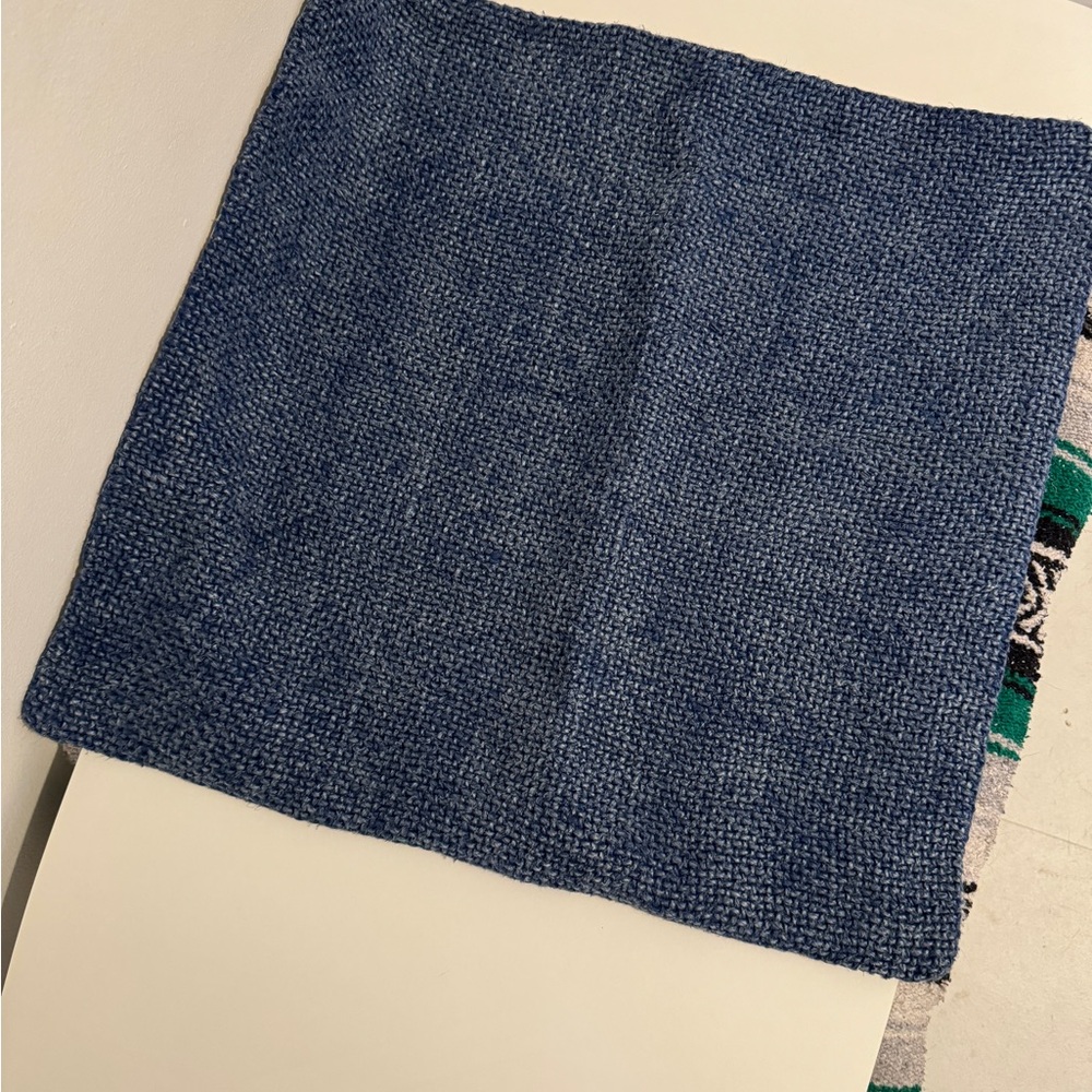 Pottery Barn Blue Woven Linen Pillow Cover (set of 2)